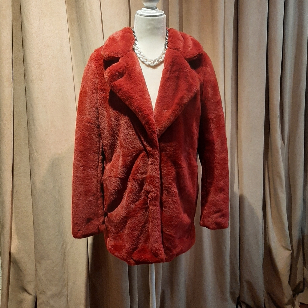 Divided faux fur coat